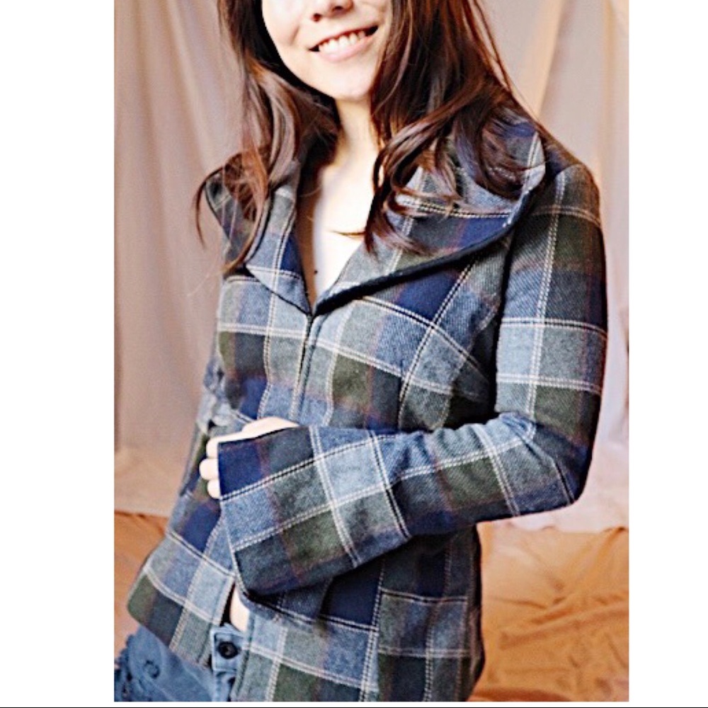 Plaid Long Sleeve/ Blazer
